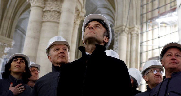 Macron obišao radove na obnovi Notre-Damea: "Možete biti ponosni"