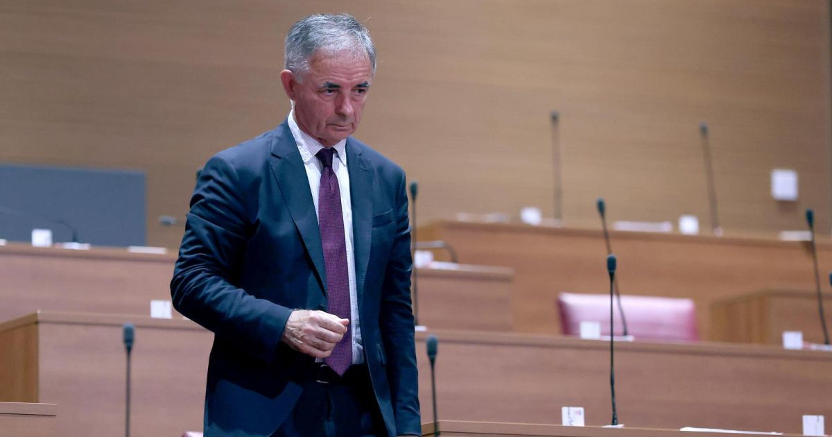 Pupovac traži obnovu Doma ZAVNOH-a u Topuskom. DP-ovac: Osudite komunizam