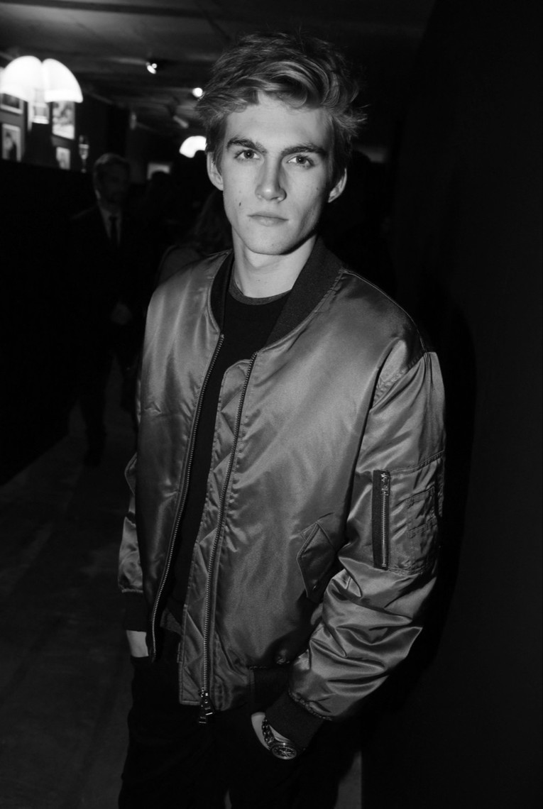 Umro je Presley Gerber, sin Cindy Crawford. Imao je 27 godina