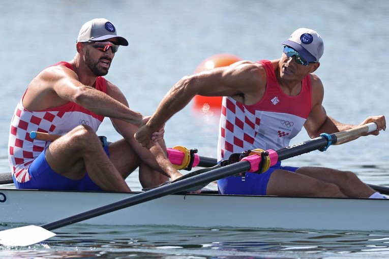 Sinkovići ušli u finale Svjetskog kupa u Plovdivu