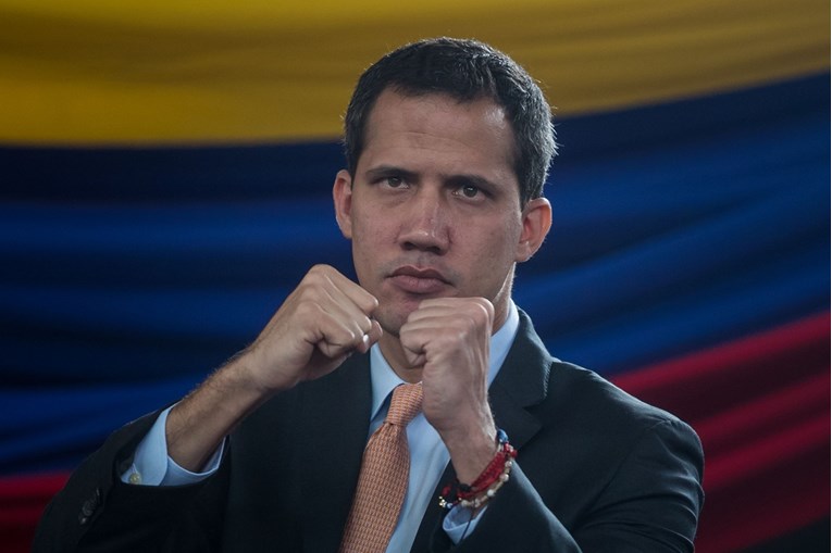 Guaidó se sutra sastaje s američkim državnim tajnikom Mikeom Pompeom