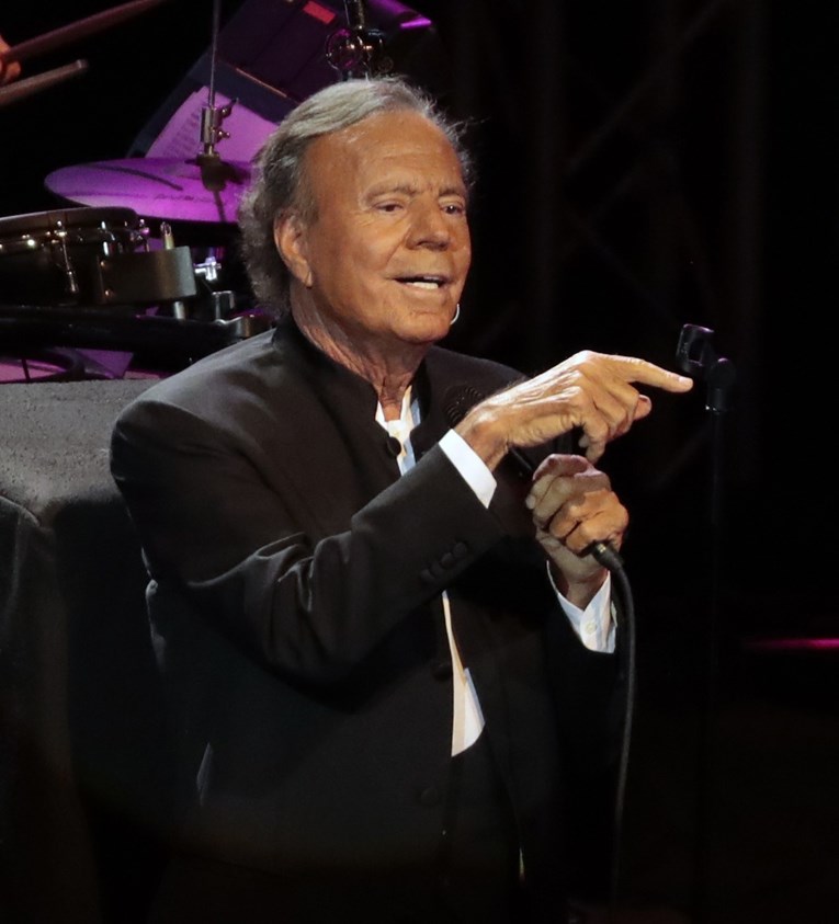 Španjolsko tužiteljstvo otvorilo istragu o optužbama protiv Julia Iglesiasa