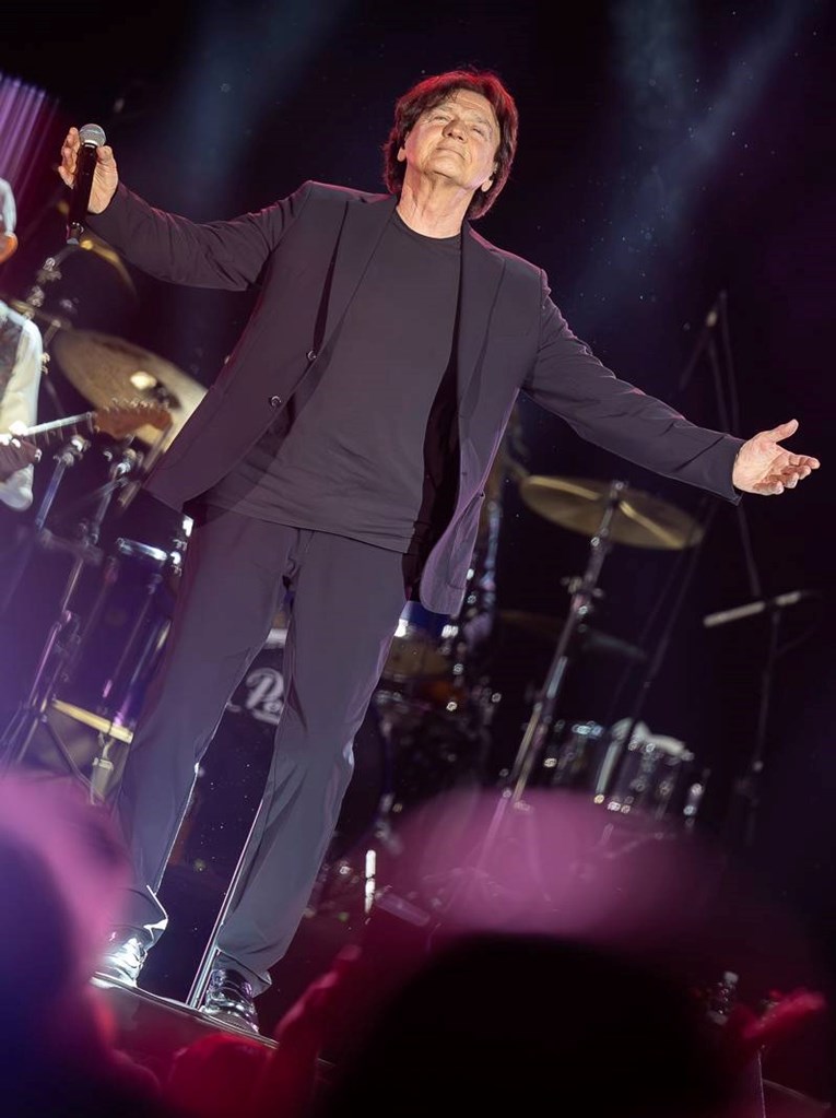 Čolić održao (prvi ikad) koncert u Sisku koji je bio rasprodan mjesec dana unaprijed