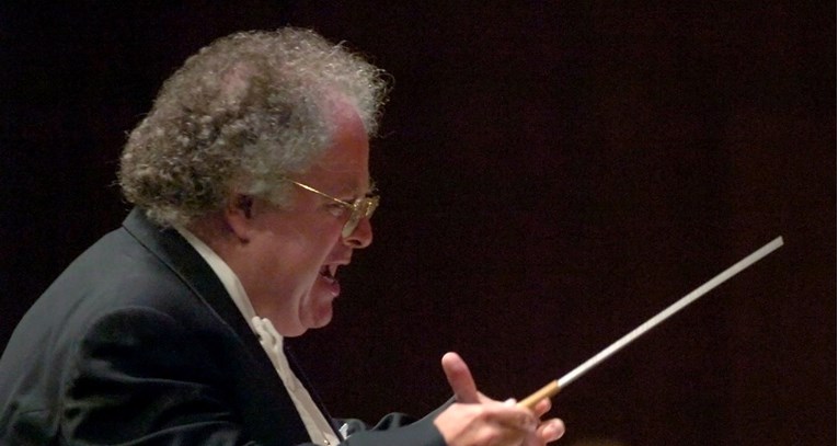 Umro dirigent James Levine