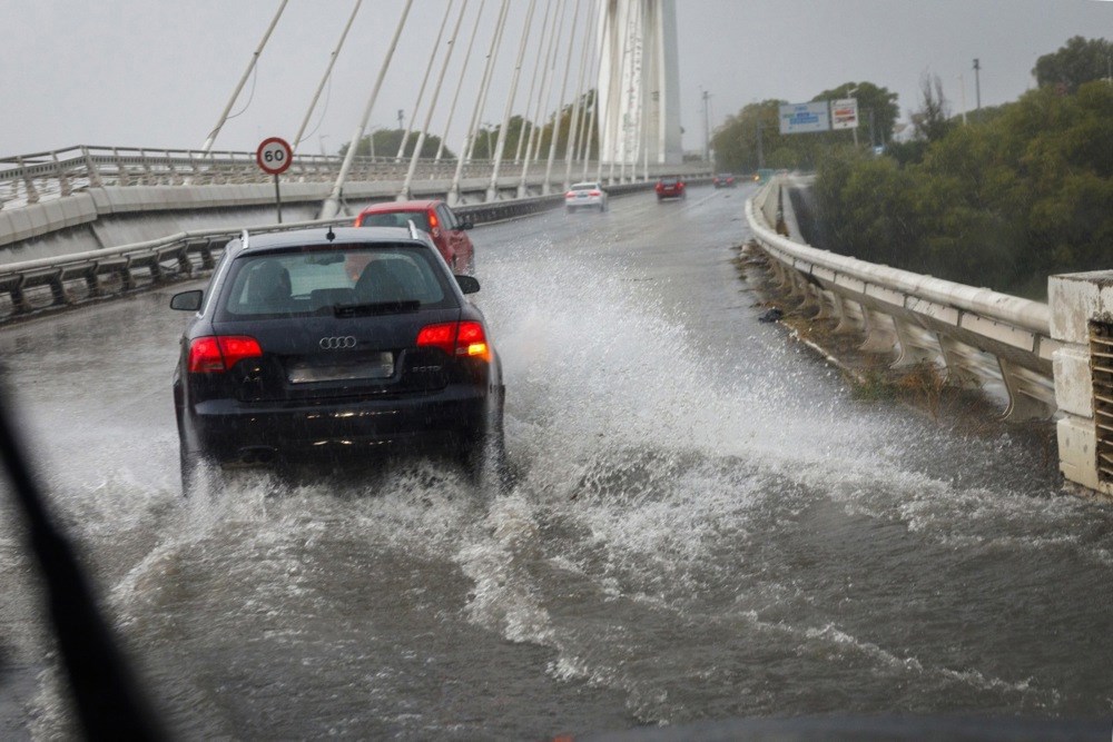 Andaluziju potopile rekordne kiše: Sevilla i Huelva pod vodom