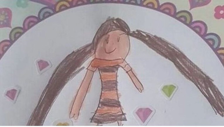 Curica Mia nacrtala majku u izolaciji, zbog jednog detalja crtež je postao viralan