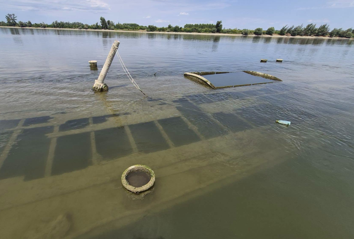 FOTO Dunav na povijesno niskim razinama. Izronili ostaci mađarskog broda