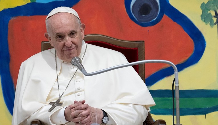 Papa pomaže kod preseljenja 50 migranata s Cipra u Italiju