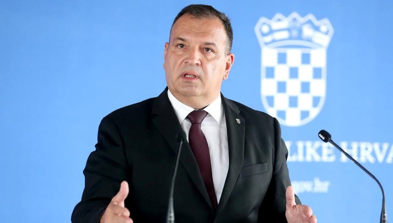 Beroš se sastao s mladim liječnicima: "Razgovor je bio konstruktivan"