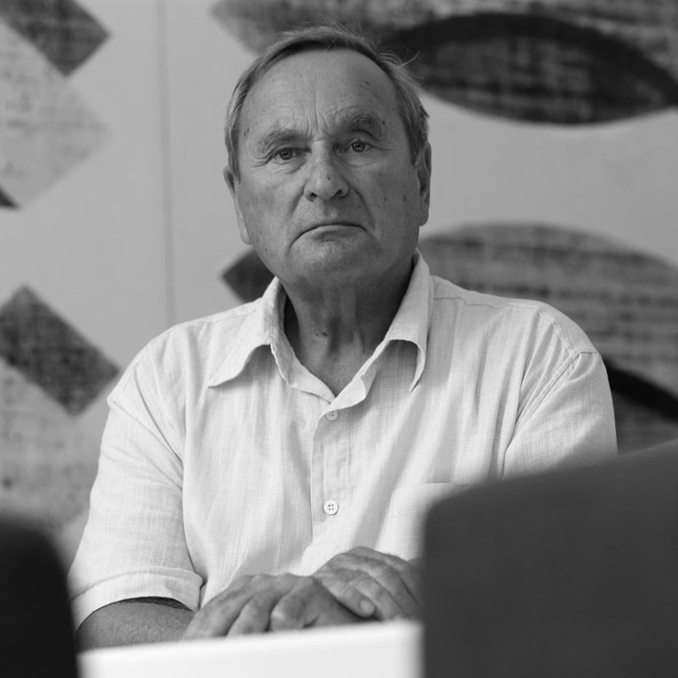 Preminuo je istaknuti povjesničar umjetnosti Miljenko Domijan