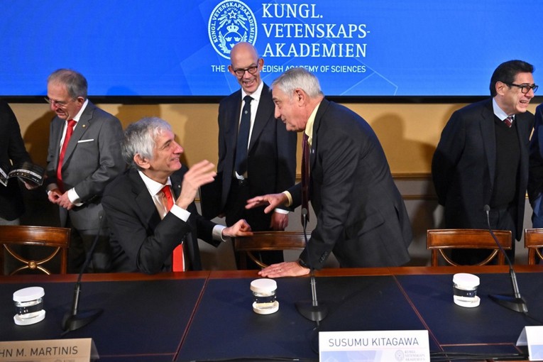 Dva nobelovca dolaze na AI sammit u Zagrebu