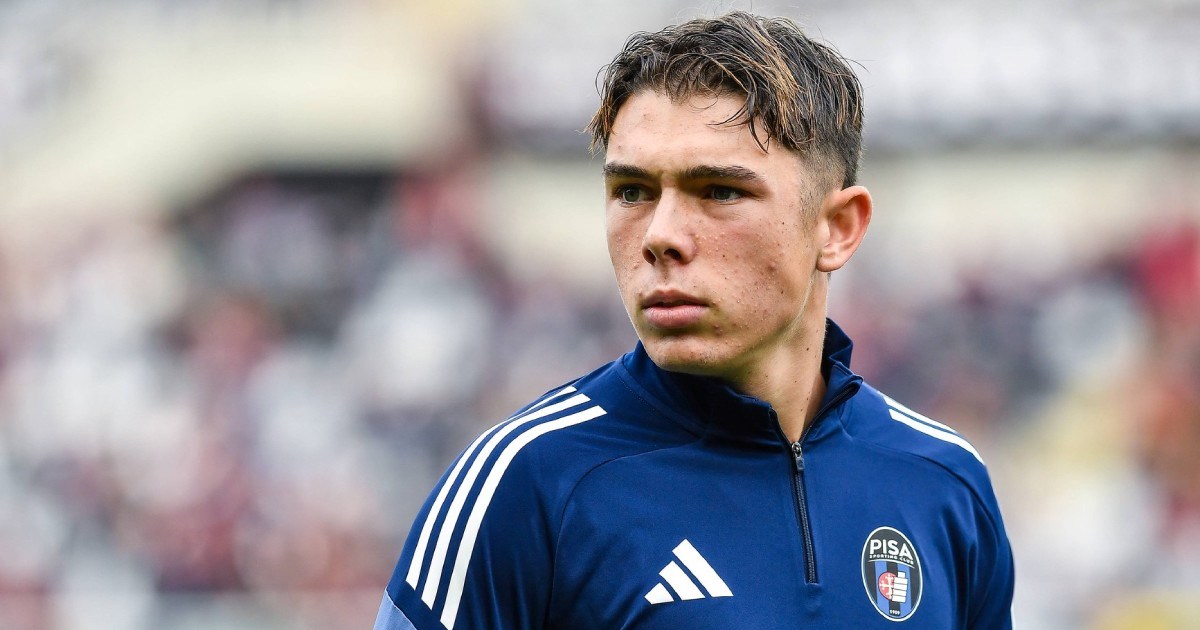 Buffonov sin igra za zemlju svoje majke. Zabio je prvi hat-trick