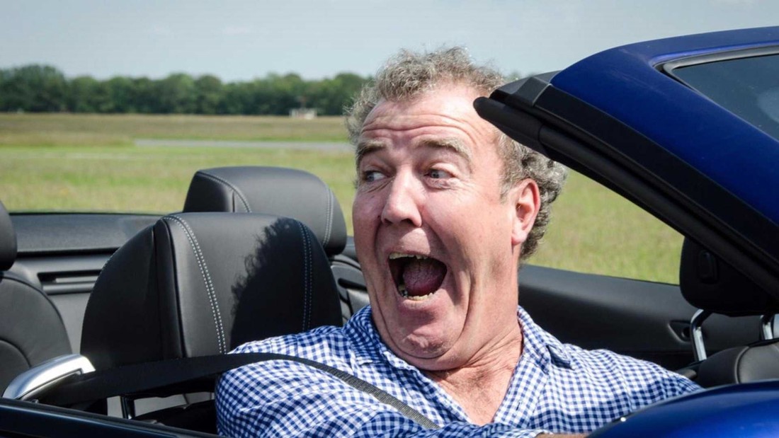 Jeremy Clarkson uzgaja automobil sa svoje farme
