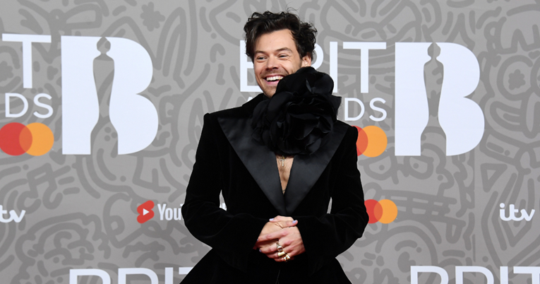 Harry Styles osvojio nagradu za izvođača godine na dodjeli Brit Awardsa