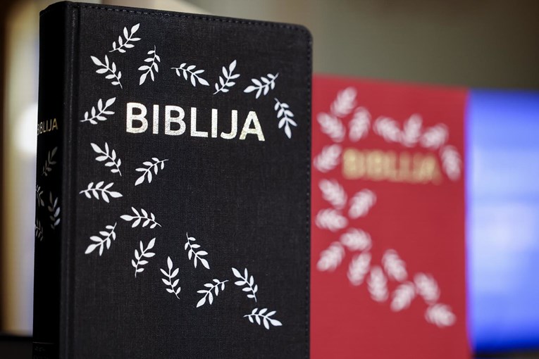Teolog o novom prijevodu Biblije: Ljudi su razočarani, pogledajte kako izgleda Očenaš