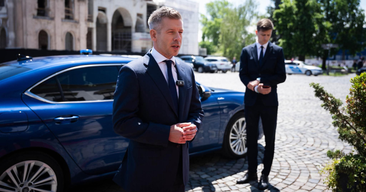 Magyar objavio fotografiju: Službeni premijerski auto bit će moja Škoda Superb