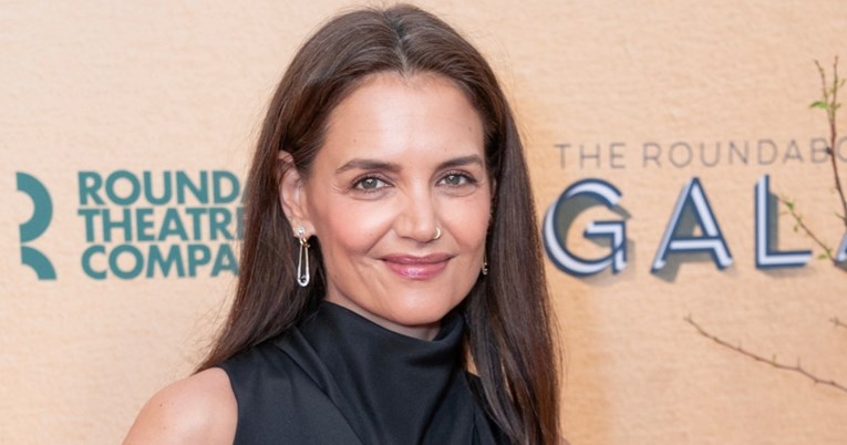 Dnevni boravak Katie Holmes odiše duhom 90-ih