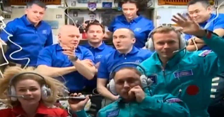 Ruska ekipa koja je snimila prvi film u svemiru vratila se na Zemlju