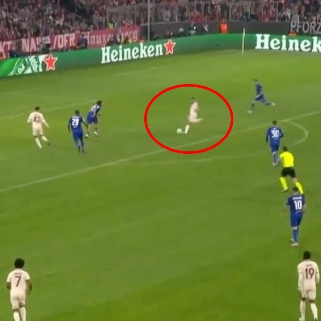 VIDEO Fenomenalna akcija Bayerna. Igrači Dinama su nemoćno gledali gol