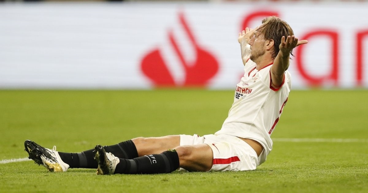 Marca: Rakitić je igrao na razini na kojoj je Barcelona igrala protiv PSG-a
