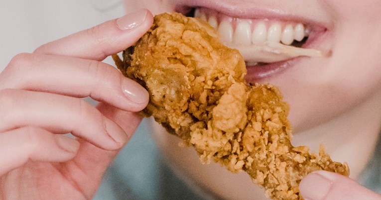 Evo što se događa vašem tijelu nakon što pojedete prženu piletinu