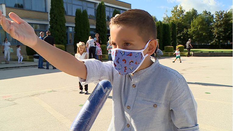 Prvašić iz BiH reporterki: Stavi masku na nos, odmakni se, ne želim se zaraziti