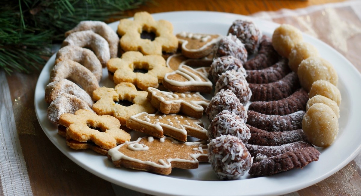 Blagdanski kolačići vam se čine kao izazov? Naučite ih raditi korak po korak