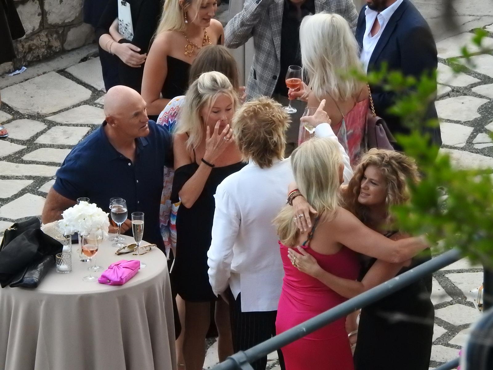 Rod Stewart u Dubrovniku s bivšom i sadašnjom suprugom. Ovako je izgledao susret