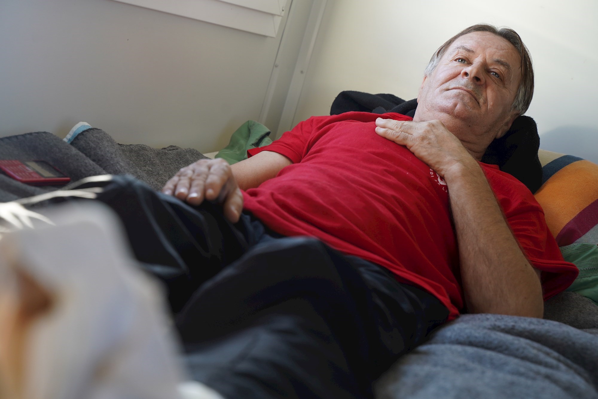 Operirani čovjek s Banije leži u tuđem kontejneru: Ne tražim puno, kontejner s WC-om