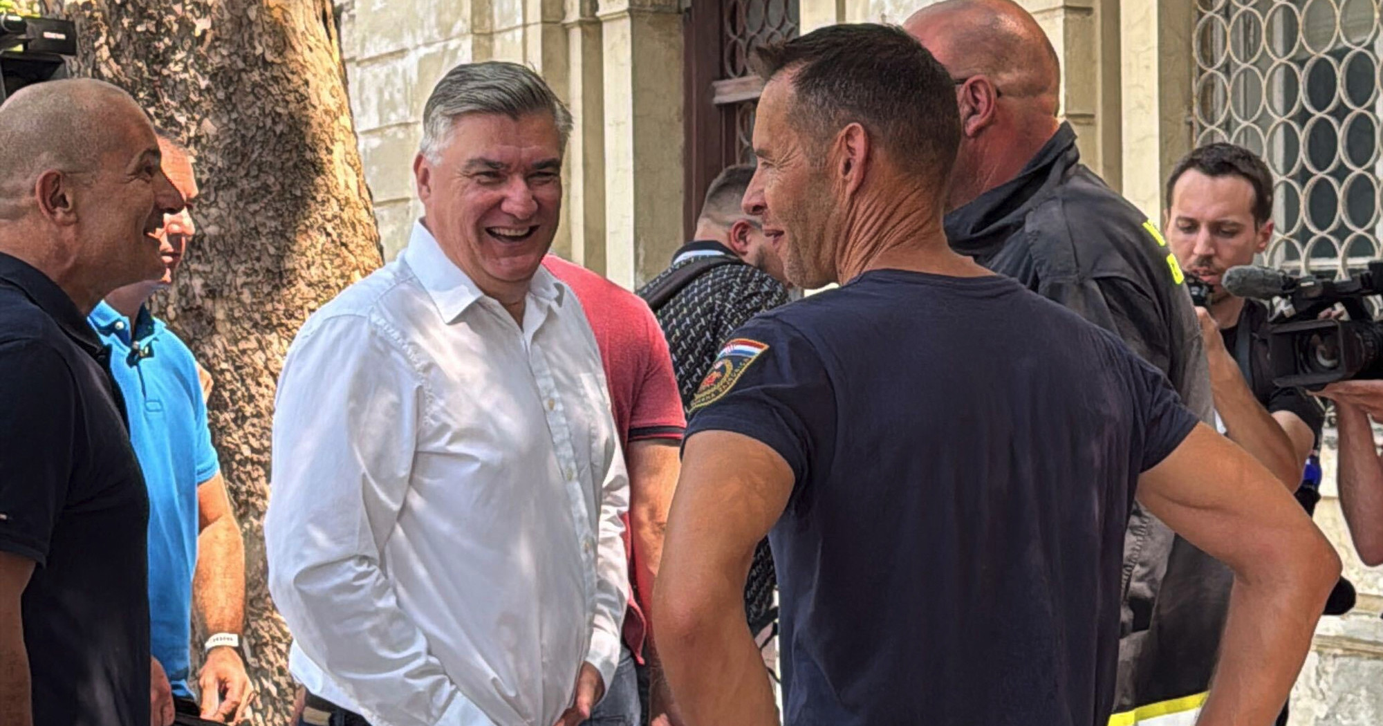 USKORO UŽIVO Milanović je u Omišu, čeka se izjava