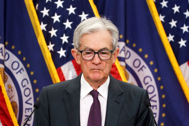 Trump kaže da bi Powell iz Feda trebao dati ostavku