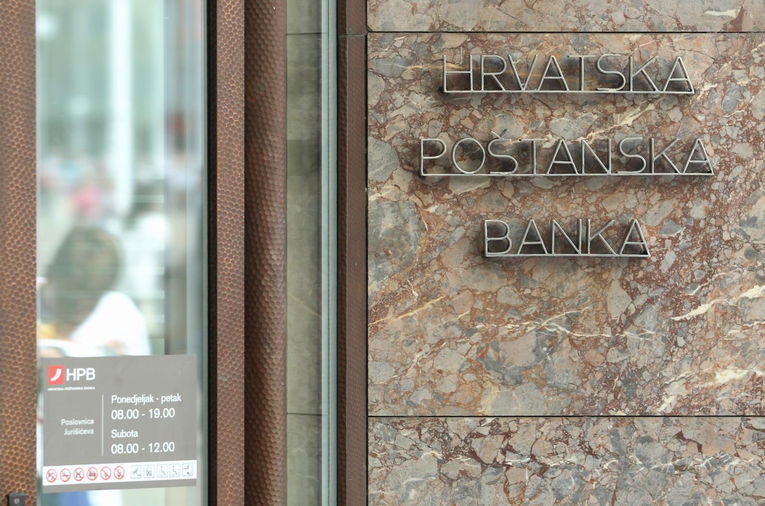 HPB kupuje Croatia banku
