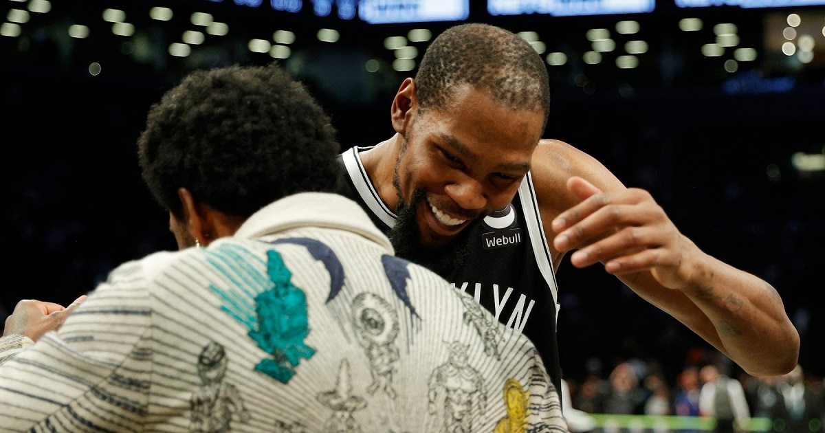 Briljantni Kevin Durant zabio 53 poena u gradskom derbiju