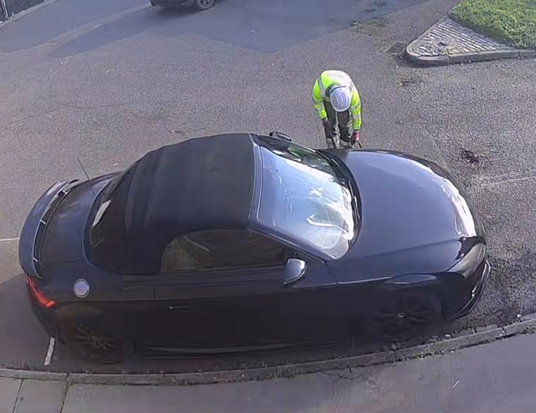 VIDEO Grad mu iscrtao invalidsko mjesto oko auta i naplatio četiri kazne