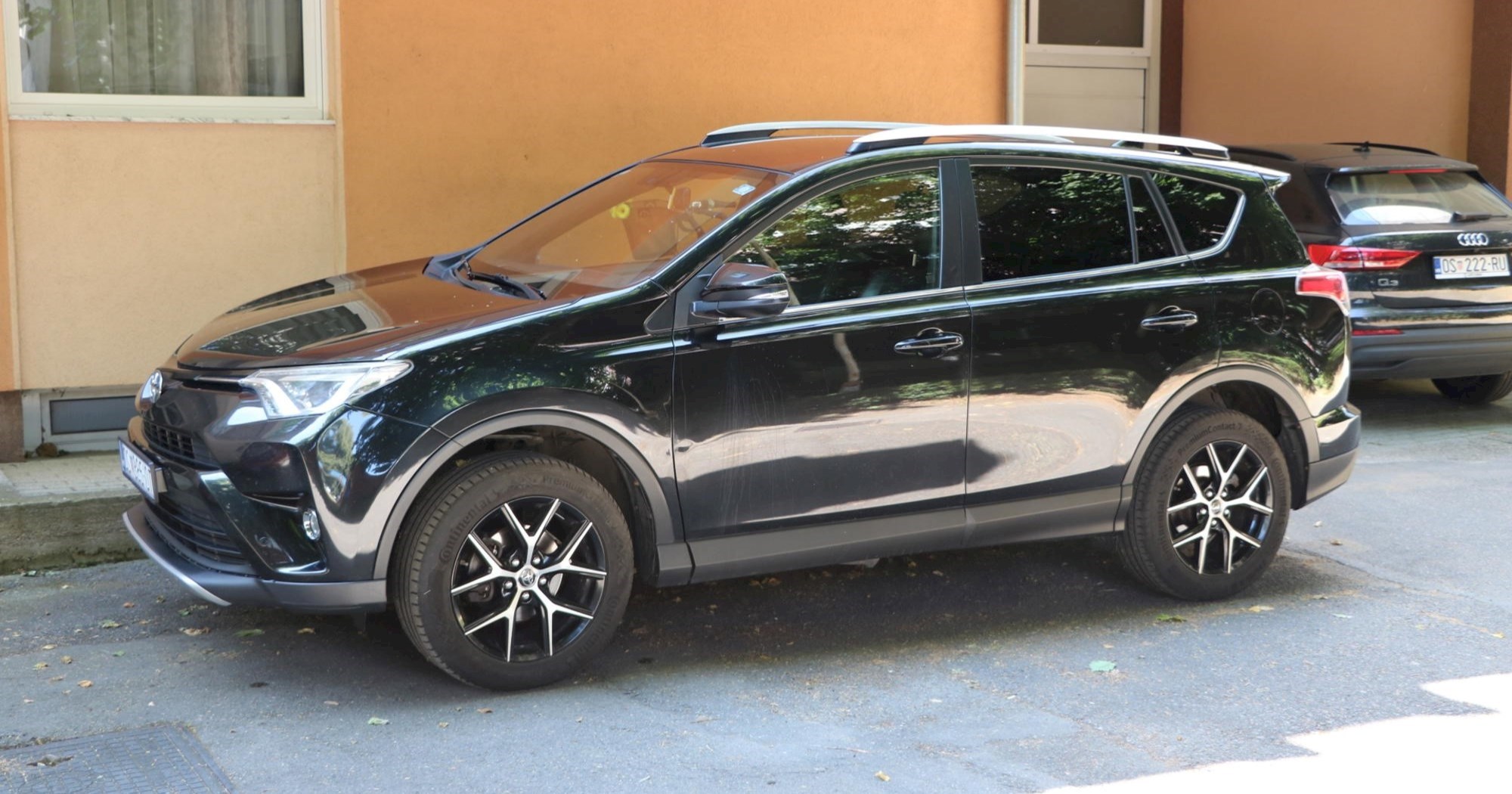 Najbolji auto oglasi: Toyota RAV4 iz 2016. za 14.000 eura, u izvrsnom stanju