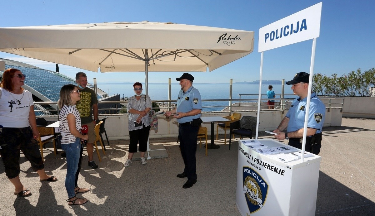 Policajcima s Kvarnera pomagat će kolege iz Slovenije i Slovačke