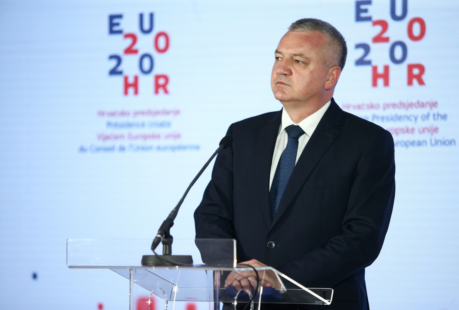 Horvat: Zadužit ćemo se koliko god treba da spasimo svakog radnika
