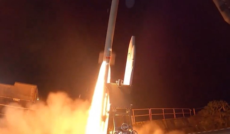 Ukrajina treba svaki projektil koji može dobiti. Britanci joj šalju neobično rješenje