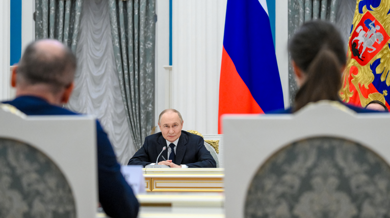 Zapad nije uspio. Ruski megabogataši su postali tihi saveznici Kremlja