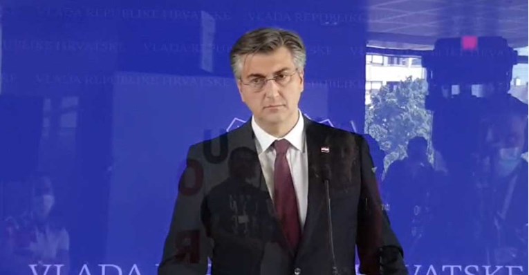 VIDEO Plenković se obratio javnosti, propusnice ostaju, komentirao sezonu