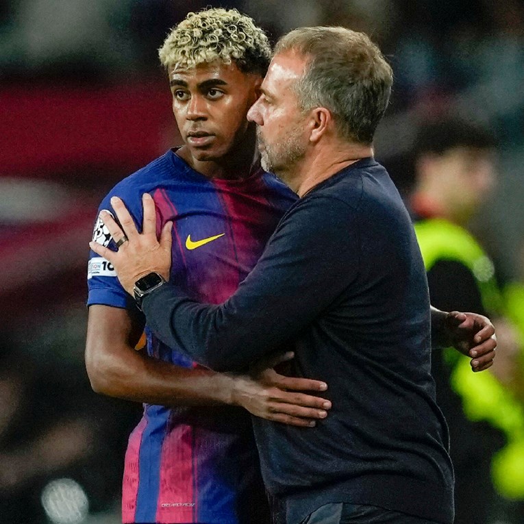 Flick će nakon sjajne partije promijeniti Yamalovu poziciju?