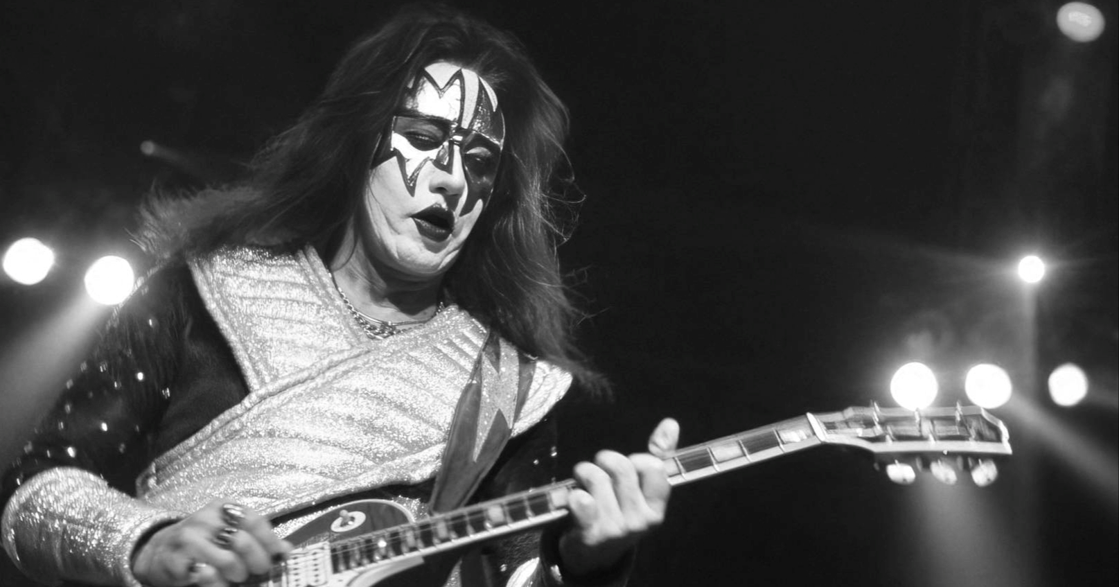 Otkriven uzrok smrti Acea Frehleyja, gitarista i suosnivača grupe Kiss