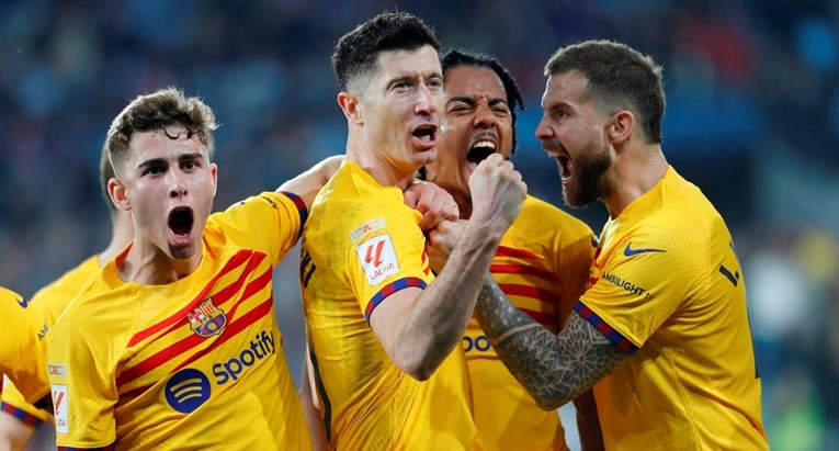 Lewandowski donio pobjedu Barceloni iz ponovljenog penala u 97. minuti