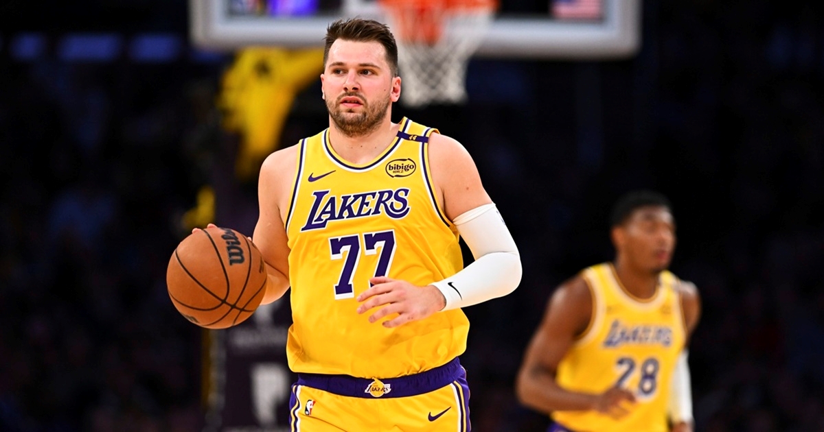 LeBron će morati otići, Dončić preuzima. Lakersi Slovencu daju ugovor života