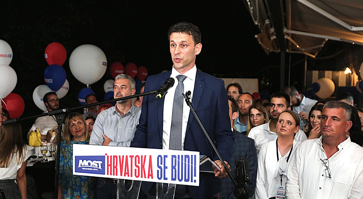 VIDEO Petrov održao govor: Čestita priča se ne može ugasiti, ne daju ljudi ni Bog