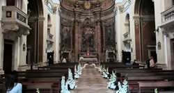 FOTO Pogledajte kako je ukrašena crkva za vjenčanje godine u Hrvatskoj