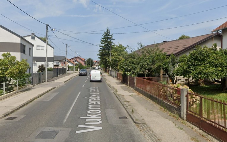 U Zagrebu pucao iz auta u vožnji prema kući, ispred bila obitelj
