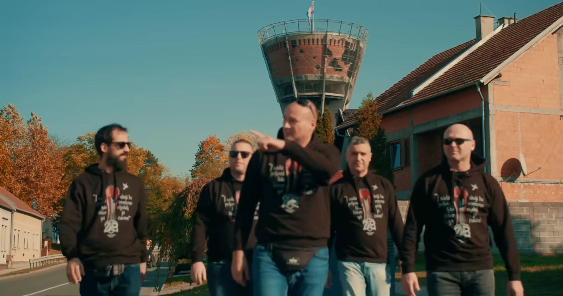 Vukovar su opjevali mnogi. No, ovih 15 pjesama ostalo je upamćeno