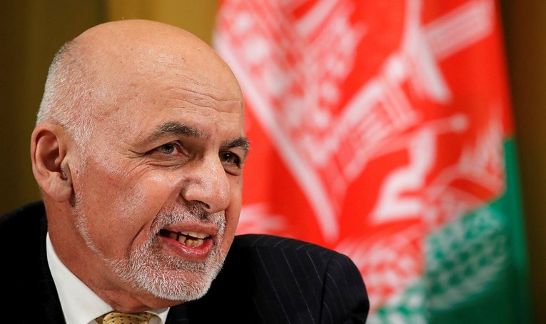 Afganistanski predsjednik napustio zemlju