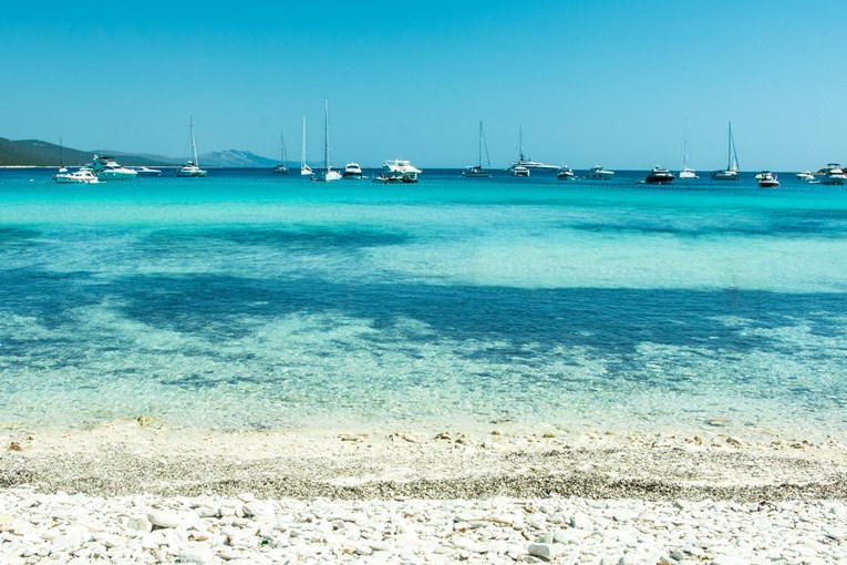 "Plavi dragulj Jadrana": Ovu hrvatsku plažu mnogi smatraju jednom od najljepših